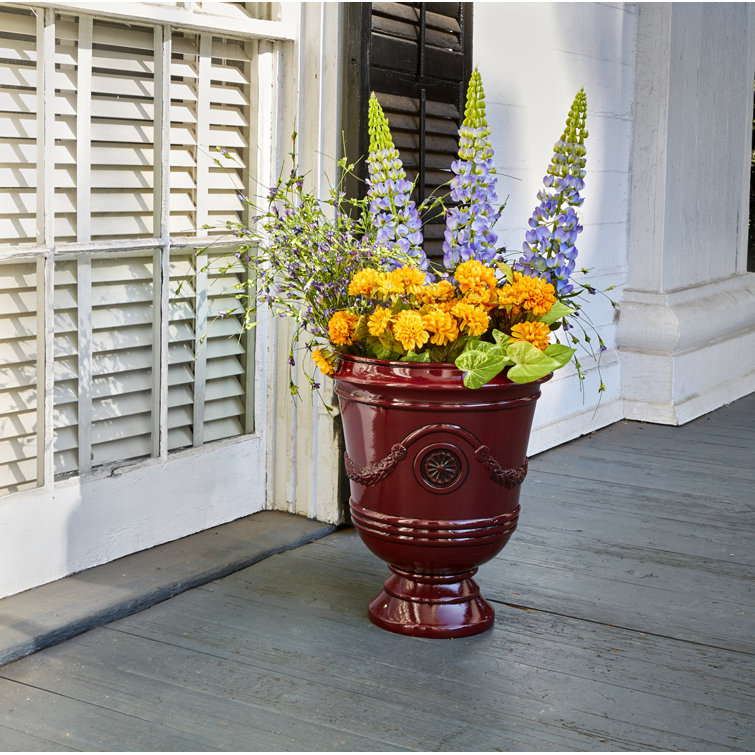 Charlton Home® Dinardo Resin Urn Planter in Oxblood & Reviews Wayfair